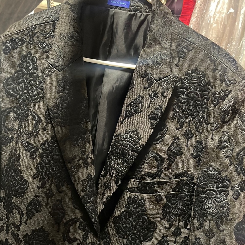 Suit